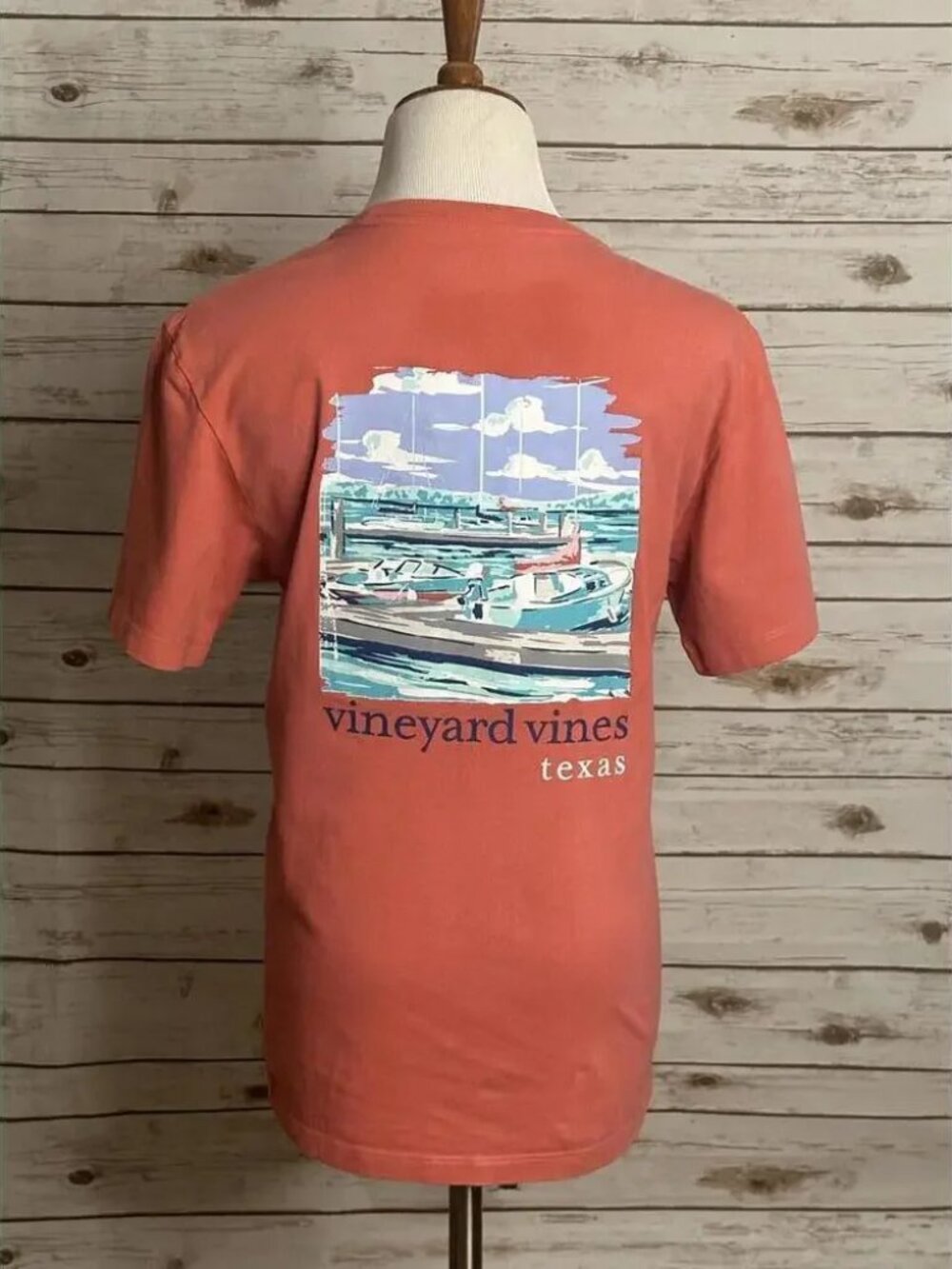 Vineyard Vines t-shirt